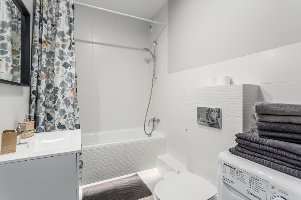 Warsaw City Apartments Bagian luar foto